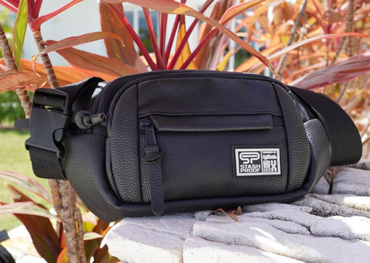 Why Do People Love Fanny Packs So Much? - STASH PROOF