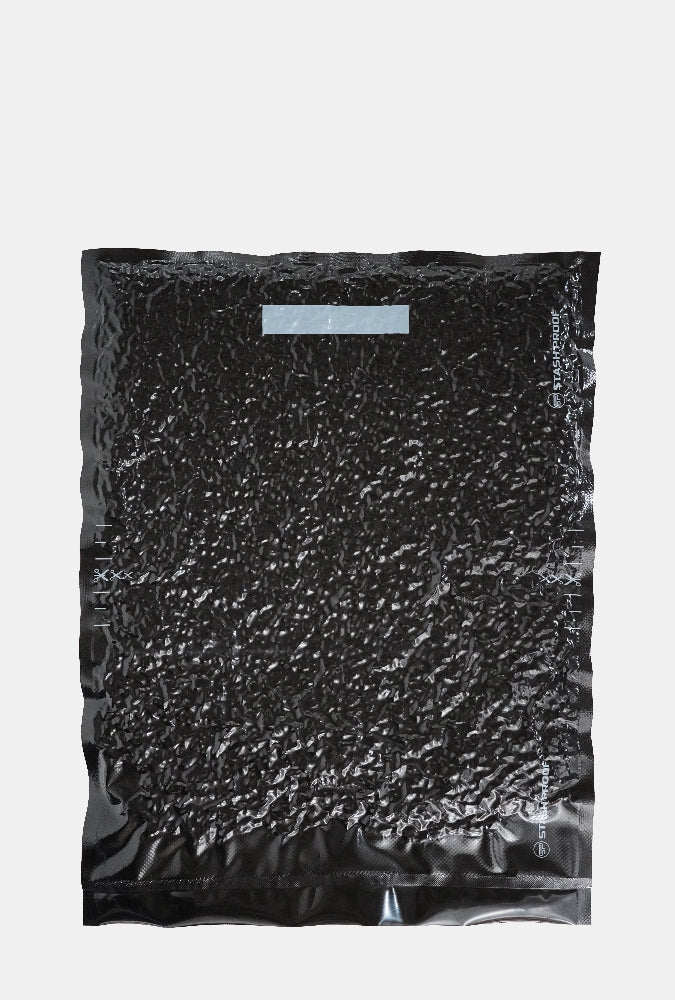 15 by 20 inch vacuum seal mix in black on black bag on a white background